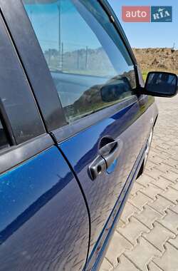 Седан Mitsubishi Lancer 2004 в 
