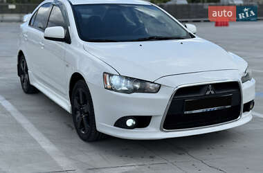 Седан Mitsubishi Lancer 2012 в 