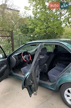 Седан Mitsubishi Lancer 1996 в 