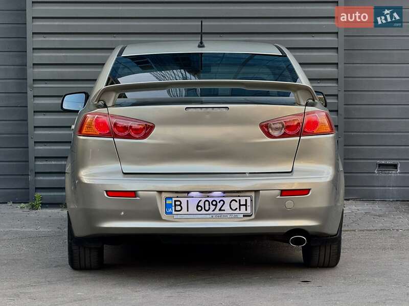 Седан Mitsubishi Lancer 2007 в Києві