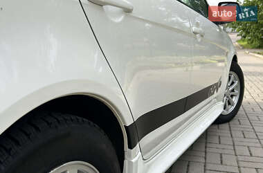 Седан Mitsubishi Lancer 2012 в 