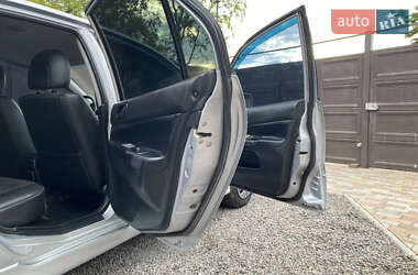 Седан Mitsubishi Lancer 2004 в 