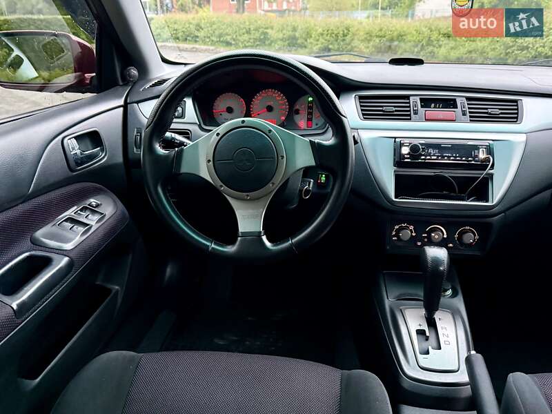 Седан Mitsubishi Lancer 2007 в Киеве