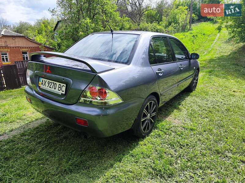 Седан Mitsubishi Lancer 2007 в Харькове