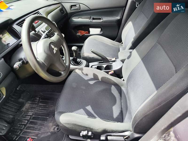 Седан Mitsubishi Lancer 2007 в Харькове