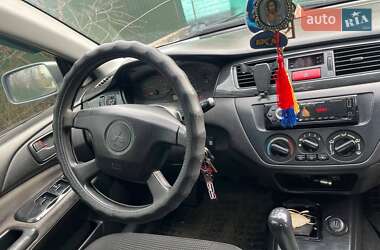 Седан Mitsubishi Lancer 2004 в 