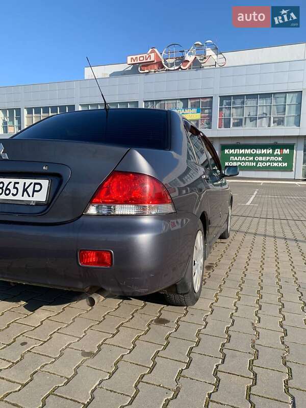 Седан Mitsubishi Lancer 2007 в Николаеве