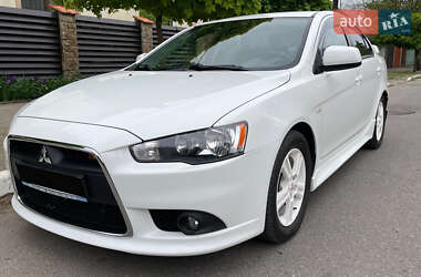 Седан Mitsubishi Lancer 2011 в 