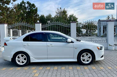 Седан Mitsubishi Lancer 2011 в 