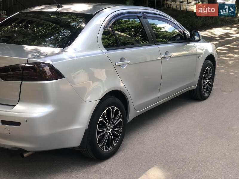 Mitsubishi Lancer 2007