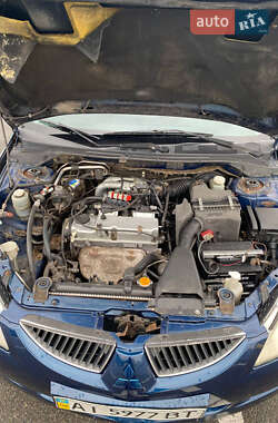 Седан Mitsubishi Lancer 2004 в 