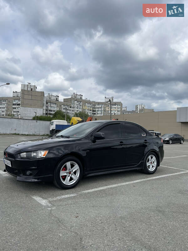 Седан Mitsubishi Lancer 2007 в Києві