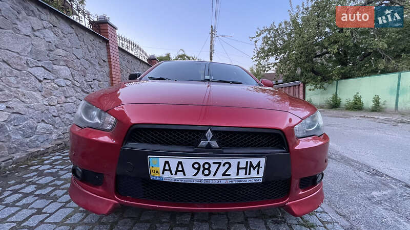 Седан Mitsubishi Lancer 2008 в Киеве