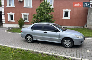 Седан Mitsubishi Lancer 2004 в 