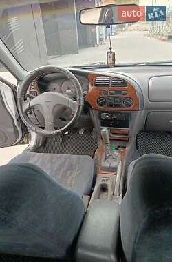 Седан Mitsubishi Lancer 1996 в 