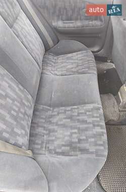Седан Mitsubishi Lancer 1996 в 