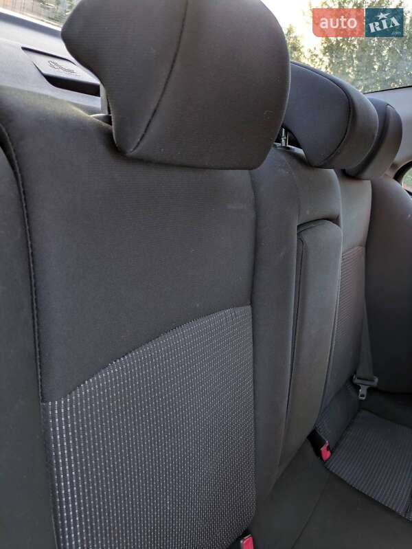 Седан Mitsubishi Lancer 2009 в Києві
