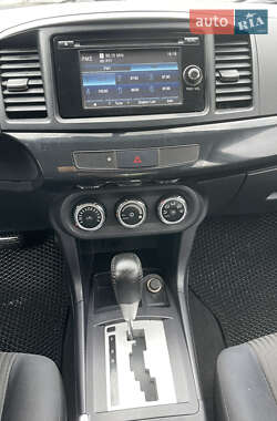 Седан Mitsubishi Lancer 2013 в 
