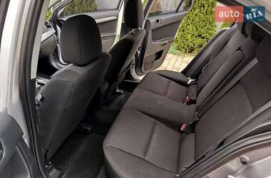 Хетчбек Mitsubishi Lancer 2009 в 