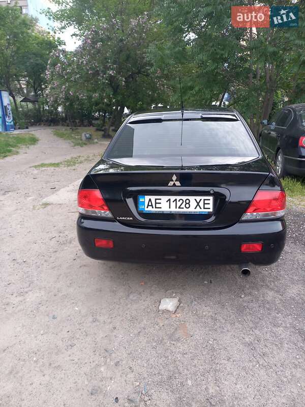 Седан Mitsubishi Lancer 2008 в Днепре