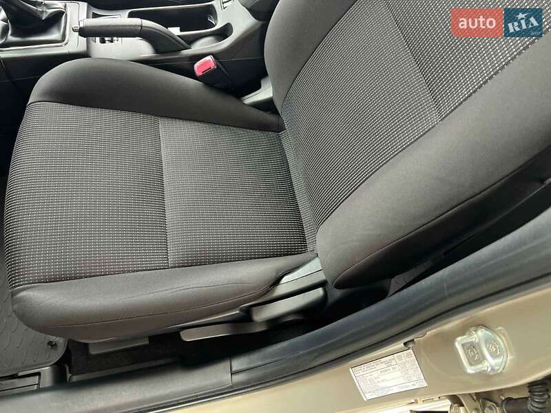 Седан Mitsubishi Lancer 2009 в Киеве