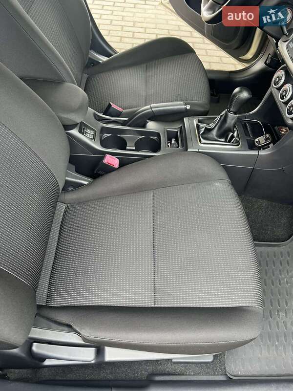 Седан Mitsubishi Lancer 2009 в Киеве