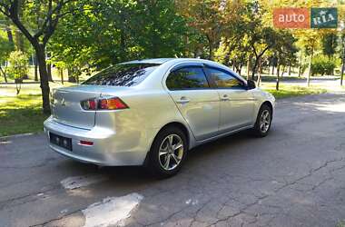 Седан Mitsubishi Lancer 2014 в 