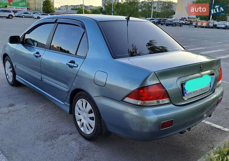 Седан Mitsubishi Lancer 2006 в Запорожье