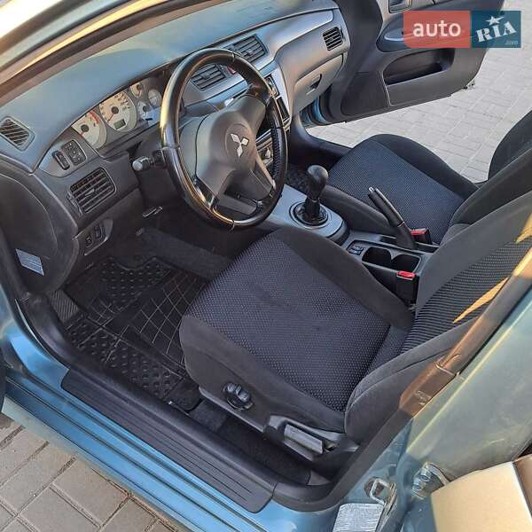 Седан Mitsubishi Lancer 2006 в Запорожье