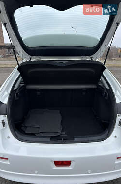 Хетчбек Mitsubishi Lancer 2012 в 