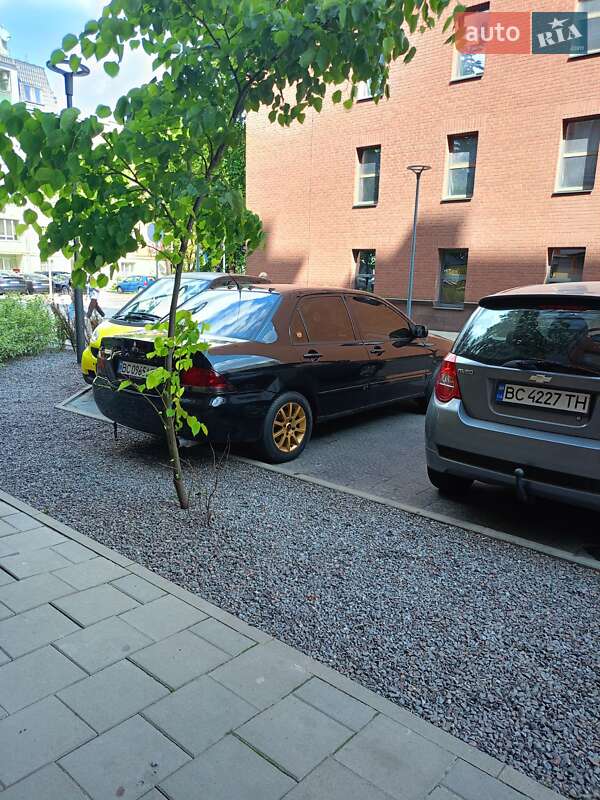 Седан Mitsubishi Lancer 2008 в Львові