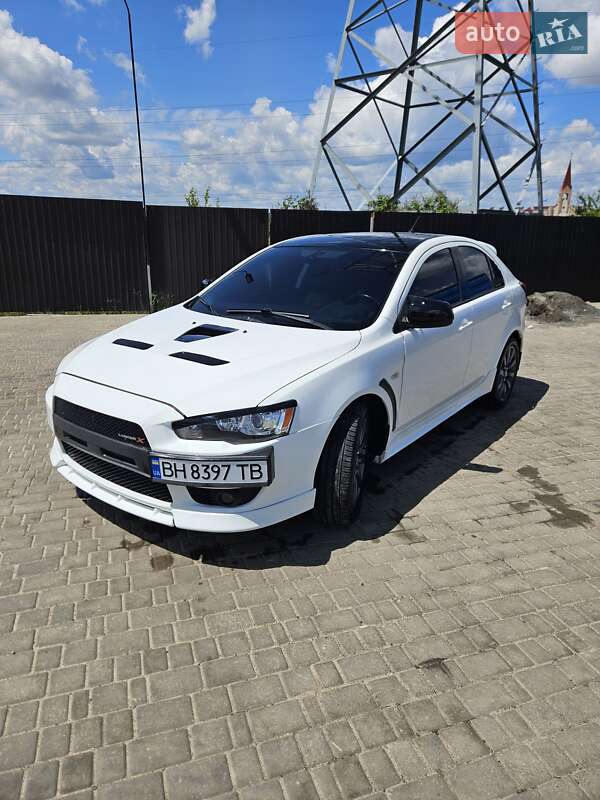 Хэтчбек Mitsubishi Lancer 2009 в Одессе