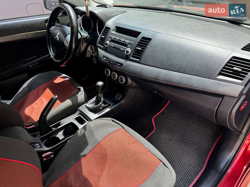 Седан Mitsubishi Lancer 2008 в Одессе