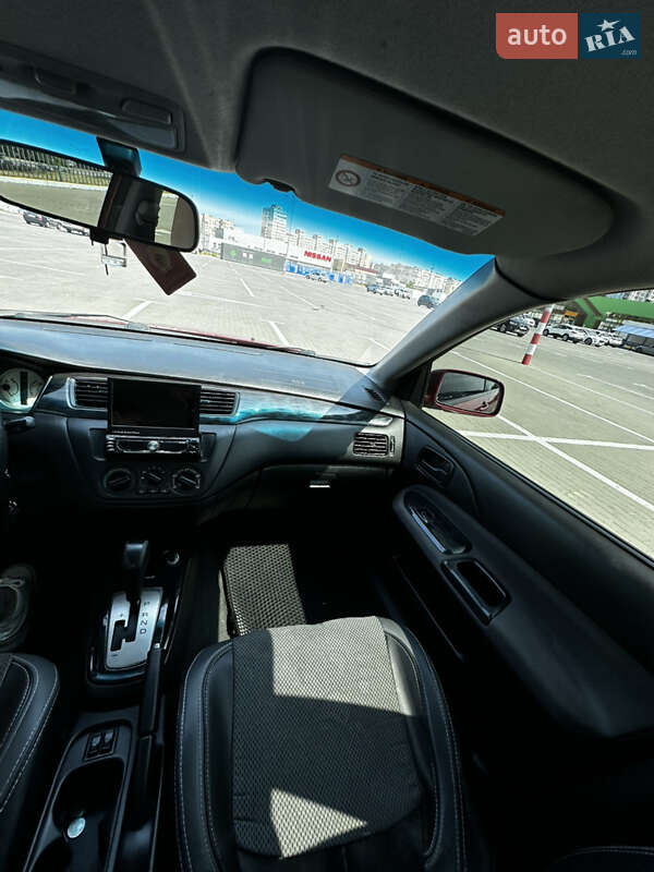 Седан Mitsubishi Lancer 2004 в Одесі