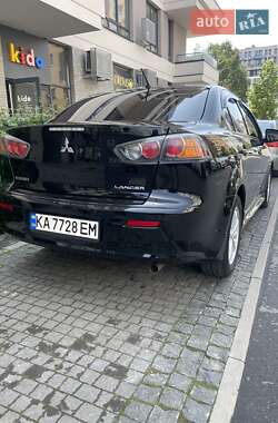 Седан Mitsubishi Lancer 2011 в 