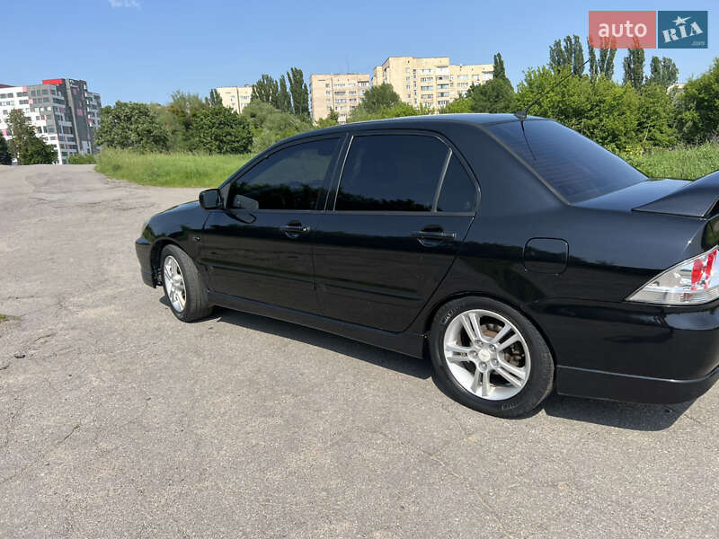 Седан Mitsubishi Lancer 2006 в Виннице