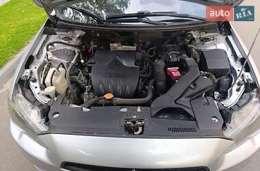 Седан Mitsubishi Lancer 2009 в 