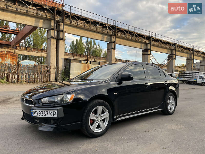 Седан Mitsubishi Lancer 2007 в Виннице