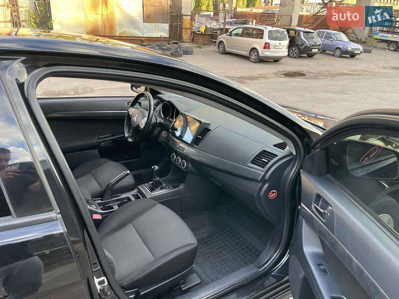 Седан Mitsubishi Lancer 2007 в Виннице