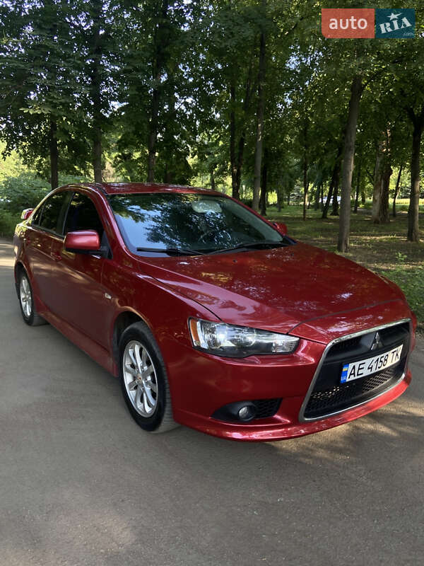 Mitsubishi Lancer 2012