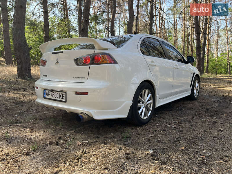 Седан Mitsubishi Lancer 2009 в Запоріжжі
