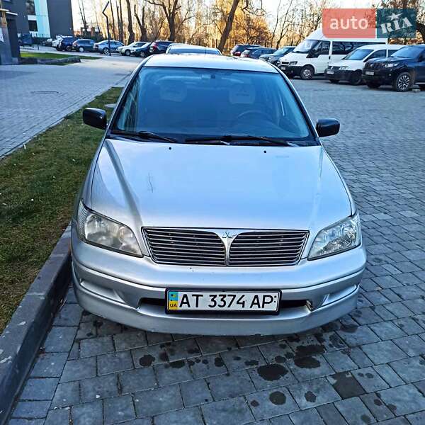 Седан Mitsubishi Lancer 2002 в Ивано-Франковске