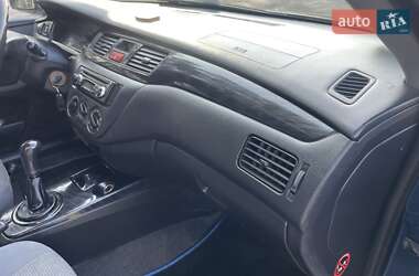 Универсал Mitsubishi Lancer 2003 в 