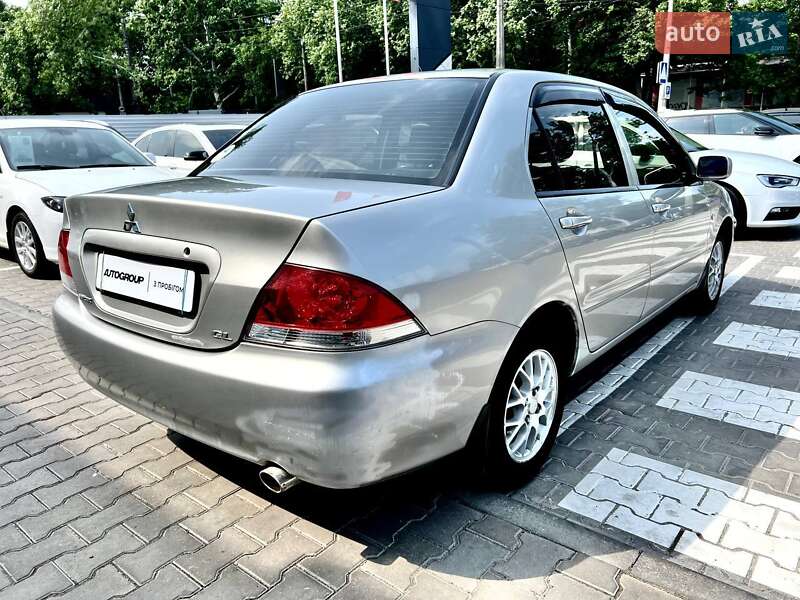 Седан Mitsubishi Lancer 2007 в Одессе
