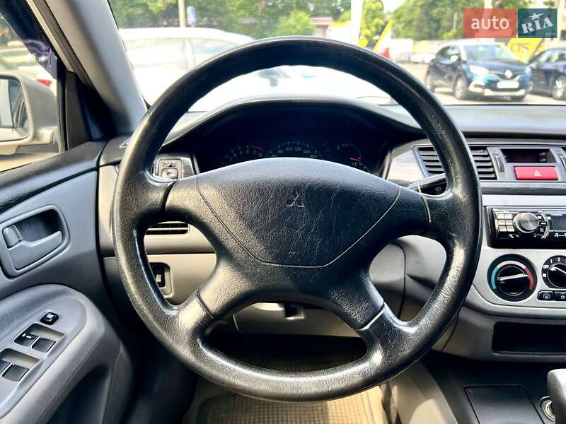 Седан Mitsubishi Lancer 2007 в Одессе
