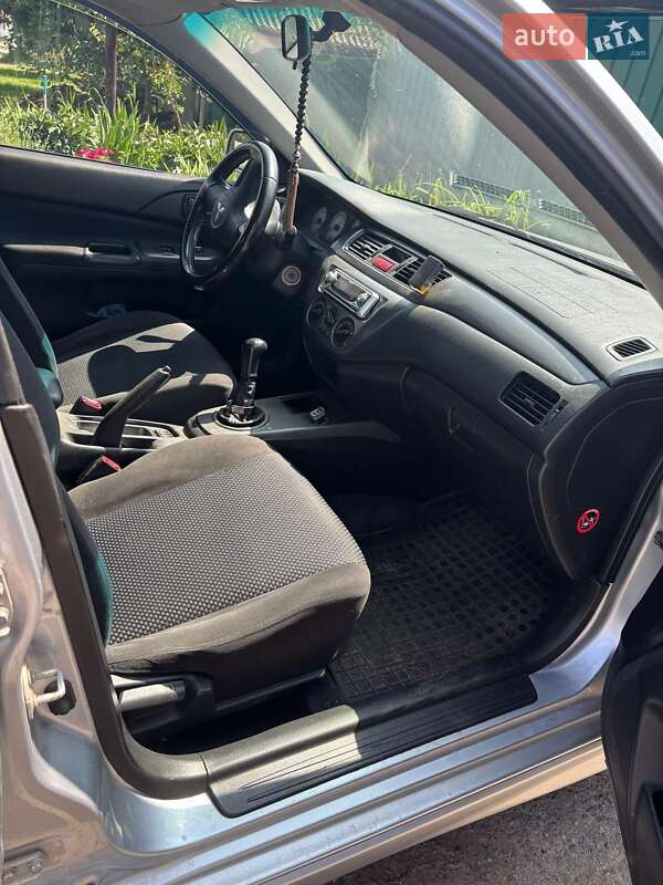 Седан Mitsubishi Lancer 2006 в Полтаве