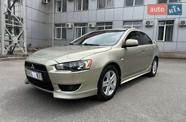 Седан Mitsubishi Lancer 2009 в Змиеве