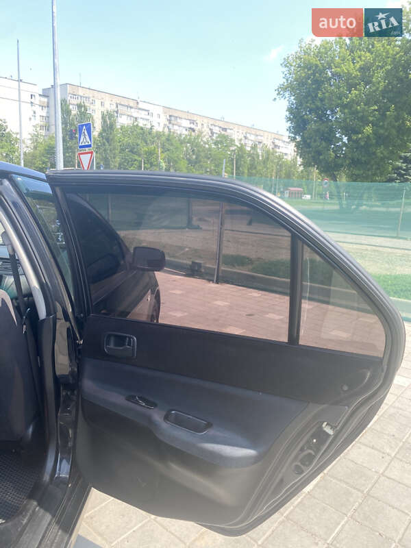 Седан Mitsubishi Lancer 2006 в Черкасах