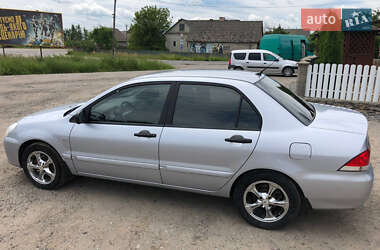 Седан Mitsubishi Lancer 2004 в Шумську