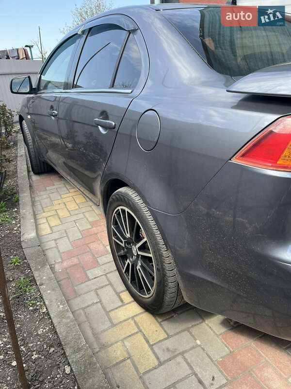 Седан Mitsubishi Lancer 2008 в Хмельницком